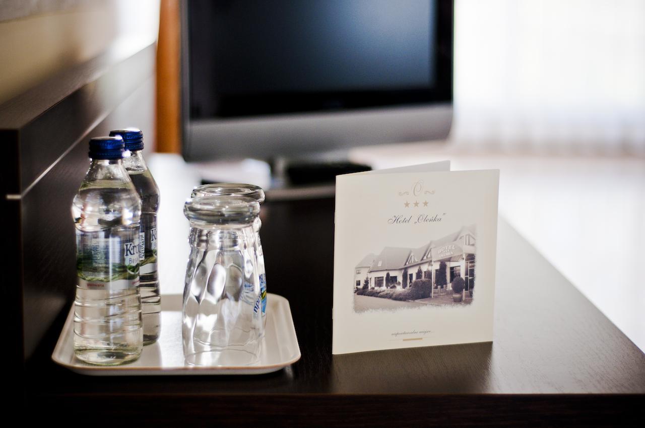 Hotel Olenka Szydlowiec Habitación foto